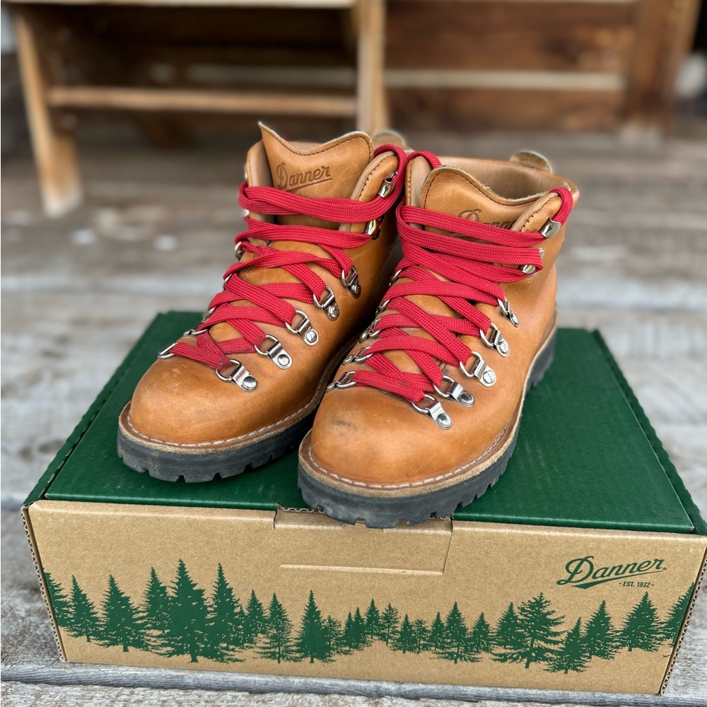 Danner Mountain Light Cascade- women’s